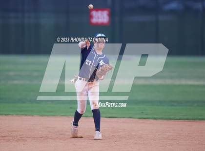Thumbnail 3 in Lamar Consolidated @ Terry photogallery.