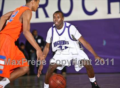 Thumbnail 1 in St. Raymond @ New Rochelle photogallery.