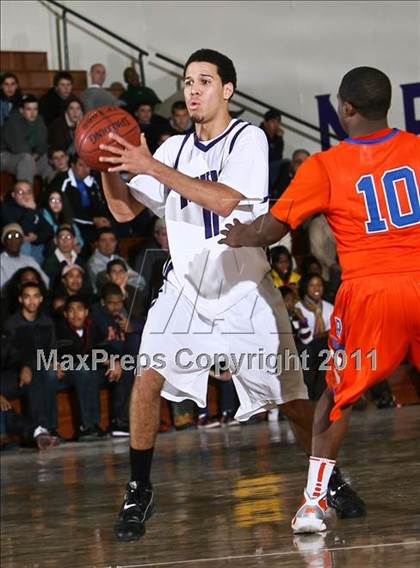 Thumbnail 1 in St. Raymond @ New Rochelle photogallery.