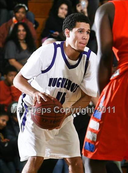 Thumbnail 3 in St. Raymond @ New Rochelle photogallery.