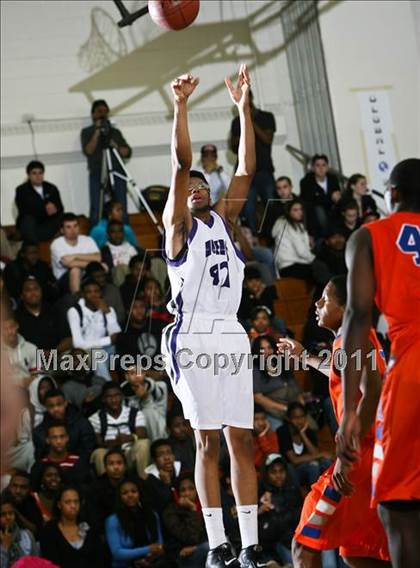 Thumbnail 1 in St. Raymond @ New Rochelle photogallery.
