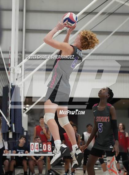 Thumbnail 2 in St. Stephen's Episcopal vs. St. Andrew's (Aggieland Come and Take It Showdown) photogallery.