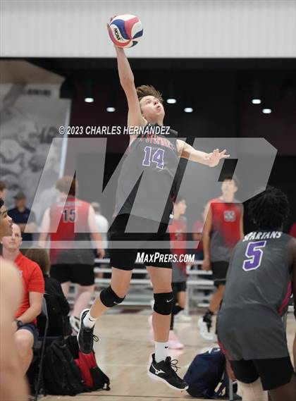 Thumbnail 3 in St. Stephen's Episcopal vs. St. Andrew's (Aggieland Come and Take It Showdown) photogallery.