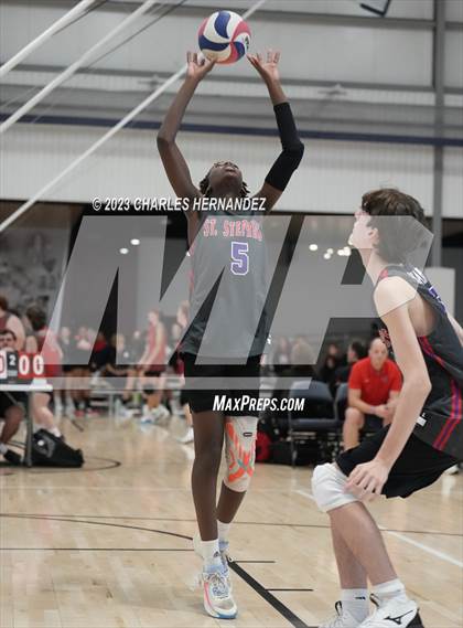 Thumbnail 3 in St. Stephen's Episcopal vs. St. Andrew's (Aggieland Come and Take It Showdown) photogallery.