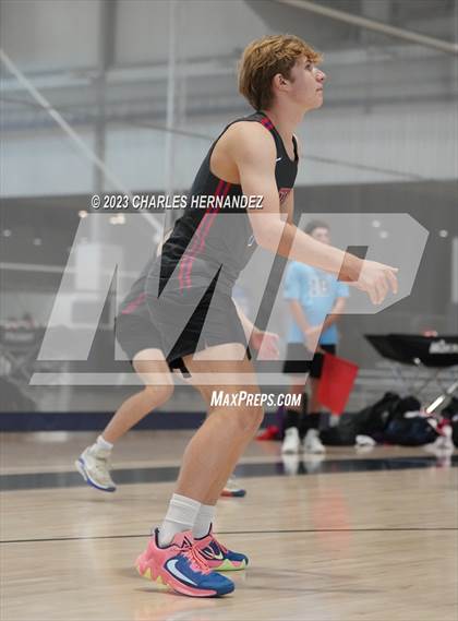 Thumbnail 1 in St. Stephen's Episcopal vs. St. Andrew's (Aggieland Come and Take It Showdown) photogallery.