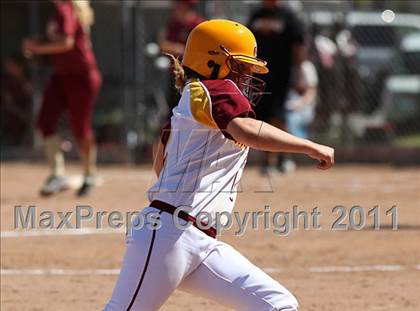 Thumbnail 2 in La Canada vs. Oxnard (T.O. Tournament) photogallery.