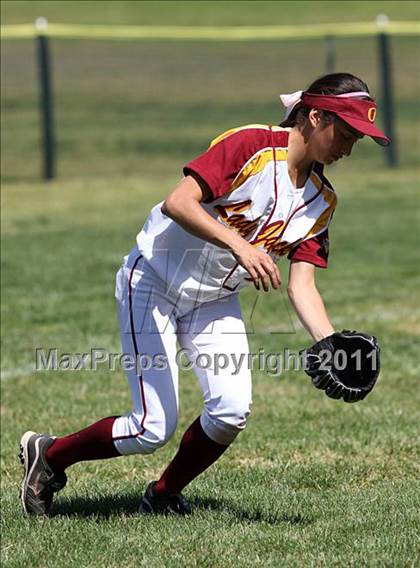 Thumbnail 2 in La Canada vs. Oxnard (T.O. Tournament) photogallery.