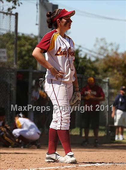 Thumbnail 2 in La Canada vs. Oxnard (T.O. Tournament) photogallery.