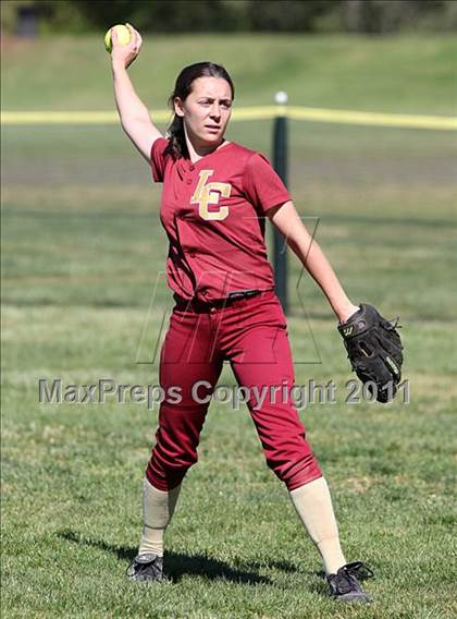 Thumbnail 2 in La Canada vs. Oxnard (T.O. Tournament) photogallery.