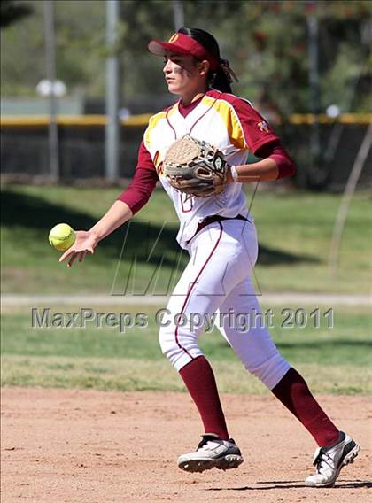 Thumbnail 3 in La Canada vs. Oxnard (T.O. Tournament) photogallery.