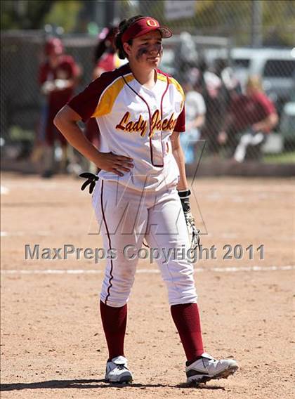Thumbnail 3 in La Canada vs. Oxnard (T.O. Tournament) photogallery.