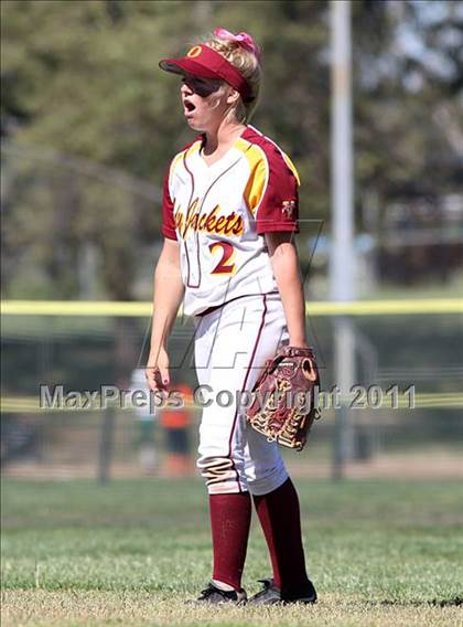 Thumbnail 1 in La Canada vs. Oxnard (T.O. Tournament) photogallery.