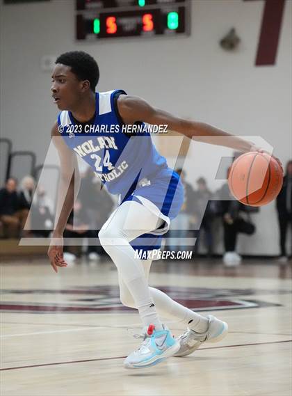 Thumbnail 1 in Central Catholic vs Nolan Catholic (TAPPS 6A Area Playoff) photogallery.