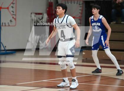 Thumbnail 3 in Central Catholic vs Nolan Catholic (TAPPS 6A Area Playoff) photogallery.