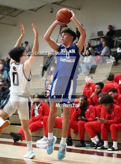 Thumbnail 2 in Central Catholic vs Nolan Catholic (TAPPS 6A Area Playoff) photogallery.