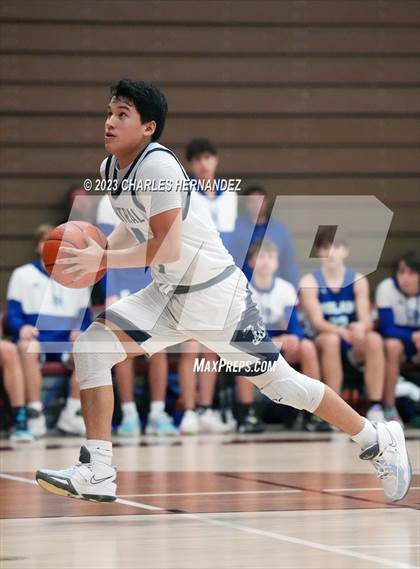 Thumbnail 3 in Central Catholic vs Nolan Catholic (TAPPS 6A Area Playoff) photogallery.