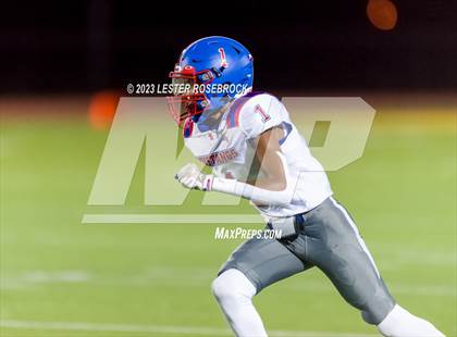 Thumbnail 2 in Nixon-Smiley @ Karnes City photogallery.