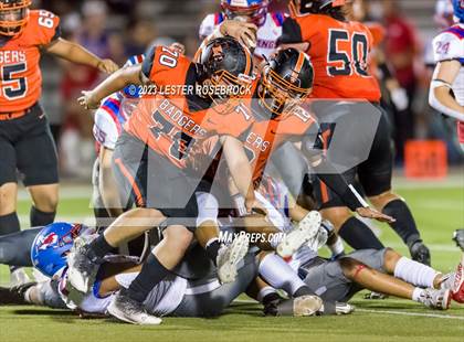 Thumbnail 1 in Nixon-Smiley @ Karnes City photogallery.