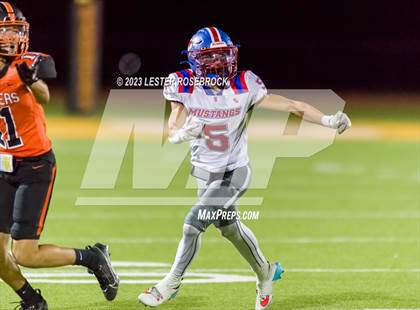 Thumbnail 3 in Nixon-Smiley @ Karnes City photogallery.