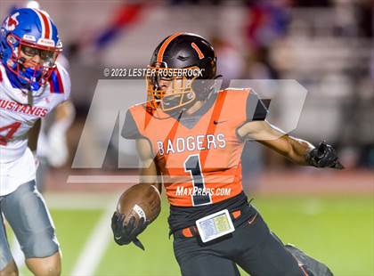 Thumbnail 1 in Nixon-Smiley @ Karnes City photogallery.