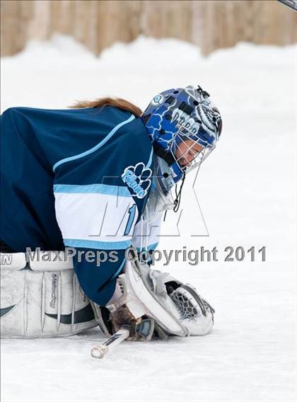 Thumbnail 2 in Coon Rapids @ Blaine (Outdoor Classic) photogallery.