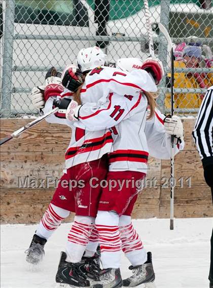 Thumbnail 3 in Coon Rapids @ Blaine (Outdoor Classic) photogallery.