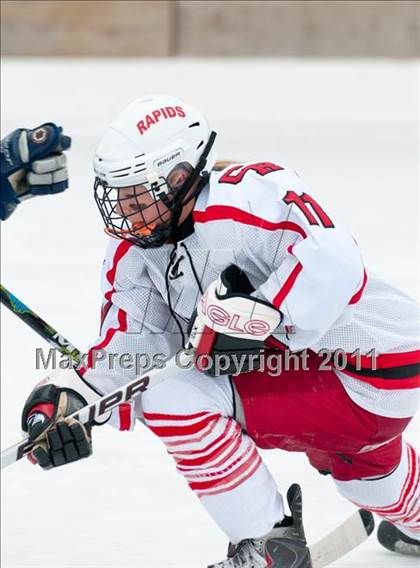 Thumbnail 2 in Coon Rapids @ Blaine (Outdoor Classic) photogallery.