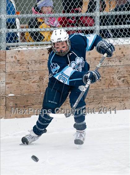 Thumbnail 1 in Coon Rapids @ Blaine (Outdoor Classic) photogallery.