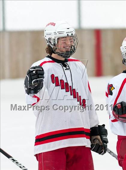 Thumbnail 3 in Coon Rapids @ Blaine (Outdoor Classic) photogallery.