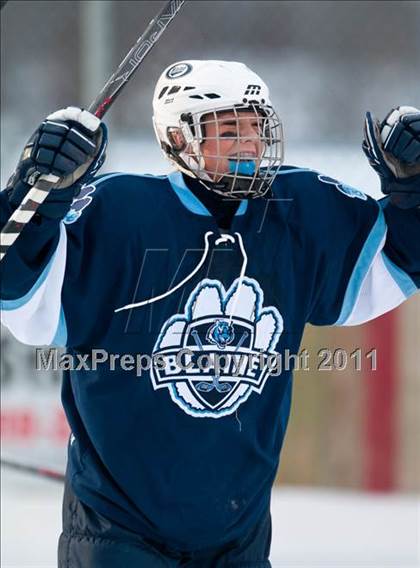 Thumbnail 1 in Coon Rapids @ Blaine (Outdoor Classic) photogallery.