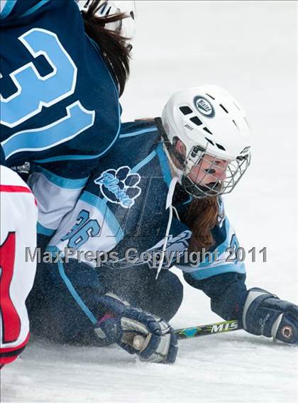 Thumbnail 3 in Coon Rapids @ Blaine (Outdoor Classic) photogallery.