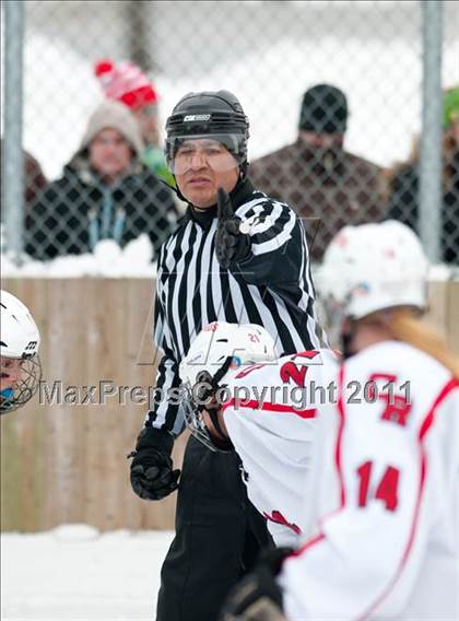 Thumbnail 2 in Coon Rapids @ Blaine (Outdoor Classic) photogallery.