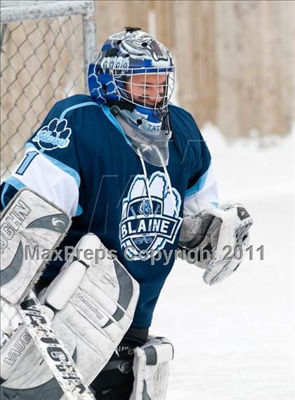 Thumbnail 2 in Coon Rapids @ Blaine (Outdoor Classic) photogallery.