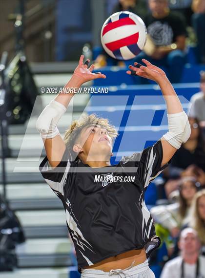 Thumbnail 3 in D'Evelyn vs. Pueblo South (CHSAA 4A Round2 M6) photogallery.
