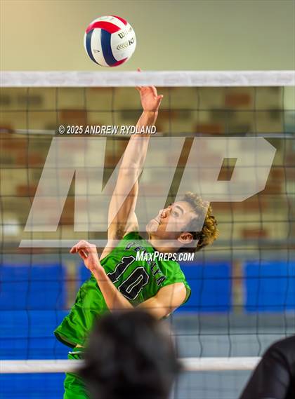 Thumbnail 2 in D'Evelyn vs. Pueblo South (CHSAA 4A Round2 M6) photogallery.