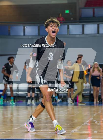 Thumbnail 3 in D'Evelyn vs. Pueblo South (CHSAA 4A Round2 M6) photogallery.