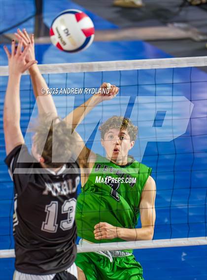 Thumbnail 3 in D'Evelyn vs. Pueblo South (CHSAA 4A Round2 M6) photogallery.