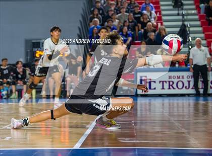 Thumbnail 1 in D'Evelyn vs. Pueblo South (CHSAA 4A Round2 M6) photogallery.
