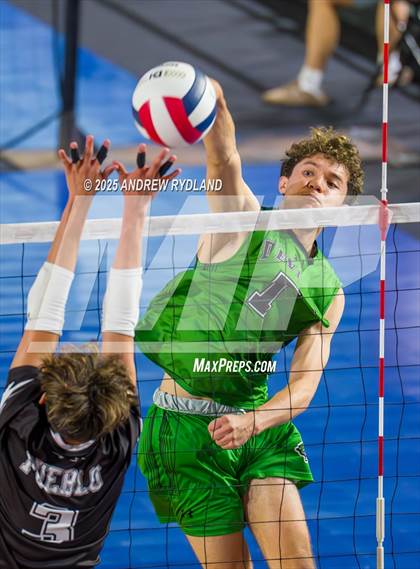 Thumbnail 1 in D'Evelyn vs. Pueblo South (CHSAA 4A Round2 M6) photogallery.