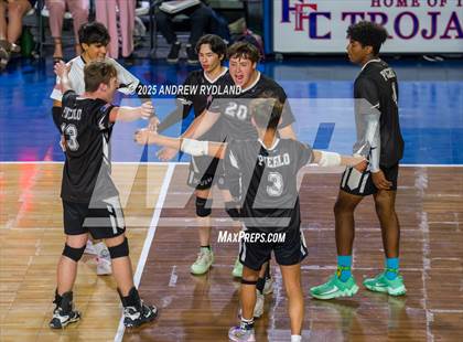 Thumbnail 1 in D'Evelyn vs. Pueblo South (CHSAA 4A Round2 M6) photogallery.