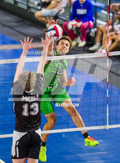 Thumbnail 3 in D'Evelyn vs. Pueblo South (CHSAA 4A Round2 M6) photogallery.