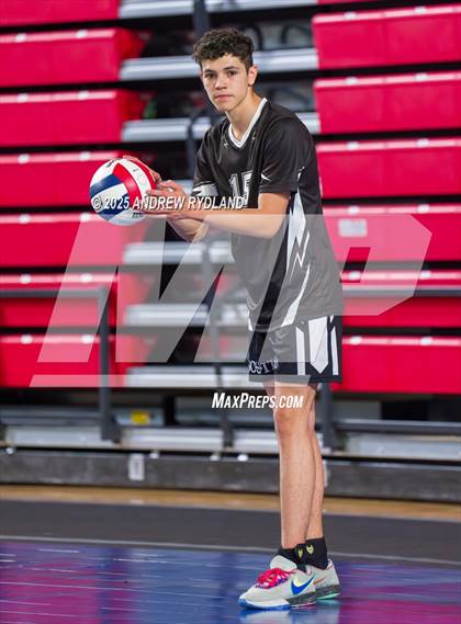 Thumbnail 2 in D'Evelyn vs. Pueblo South (CHSAA 4A Round2 M6) photogallery.