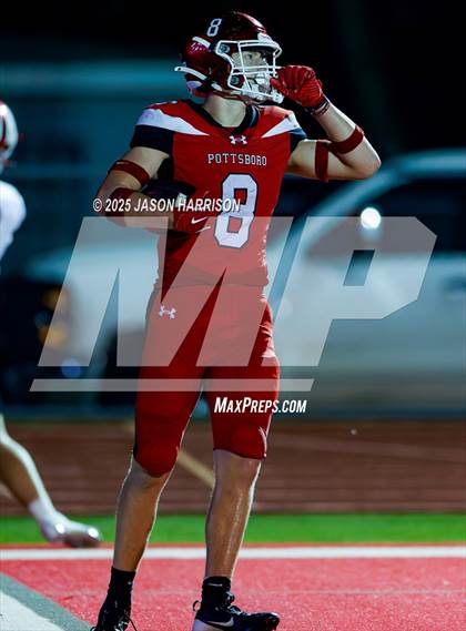 Thumbnail 3 in Muenster @ Pottsboro photogallery.