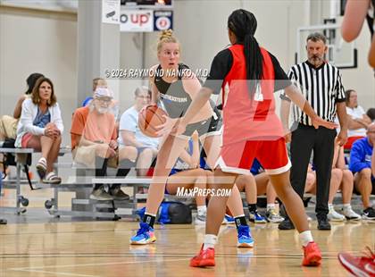 Thumbnail 3 in Lawrence North vs Hamilton Southeastern (MoJo Up)  photogallery.