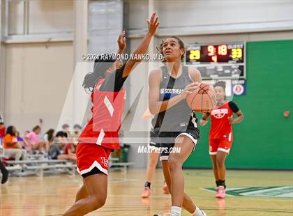 Thumbnail 1 in Lawrence North vs Hamilton Southeastern (MoJo Up)  photogallery.