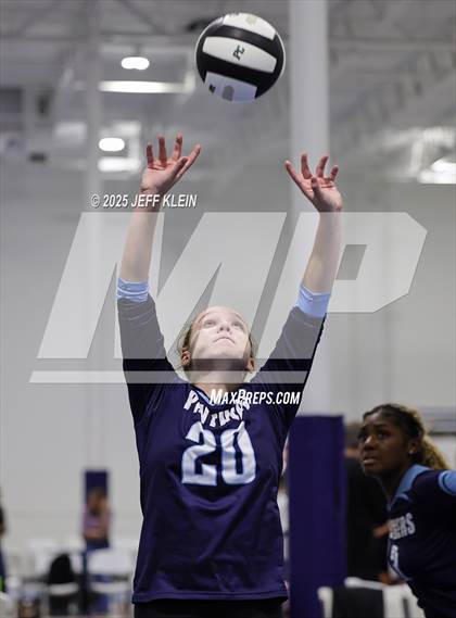 Thumbnail 1 in Pine Crest vs Coral Springs Charter (South Florida Showdown) photogallery.