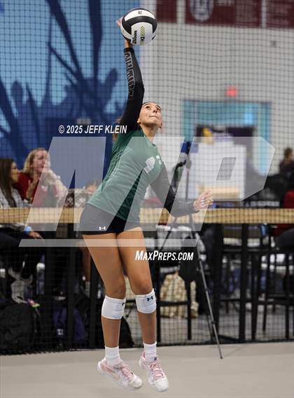 Thumbnail 1 in Pine Crest vs Coral Springs Charter (South Florida Showdown) photogallery.