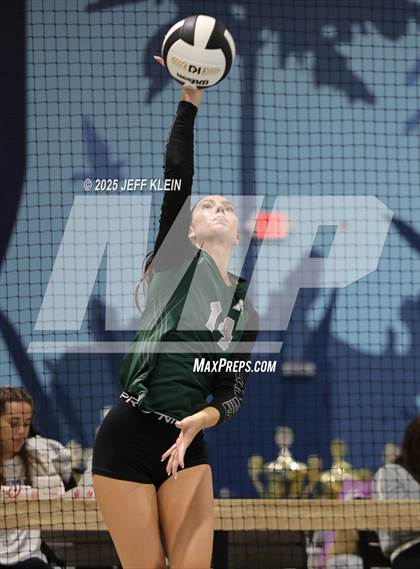 Thumbnail 2 in Pine Crest vs Coral Springs Charter (South Florida Showdown) photogallery.