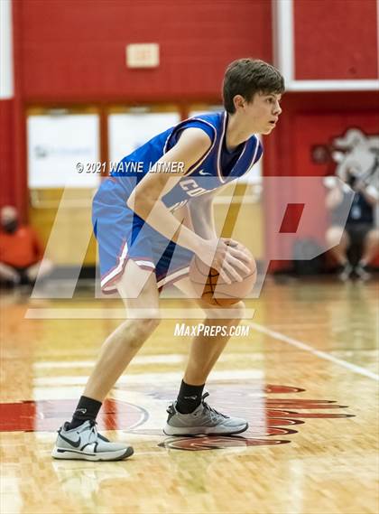 Thumbnail 2 in Conner vs Dixie (ninth region semifinal) photogallery.