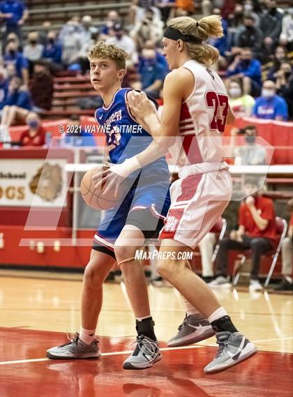 Thumbnail 3 in Conner vs Dixie (ninth region semifinal) photogallery.